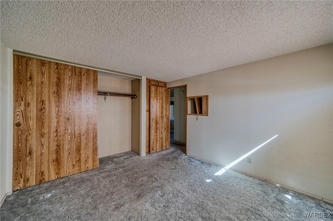 826 Swan Drive