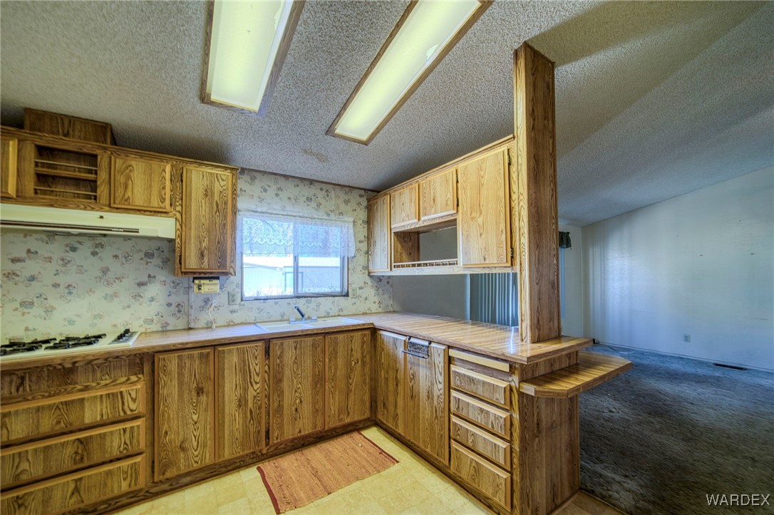 826 Swan Drive