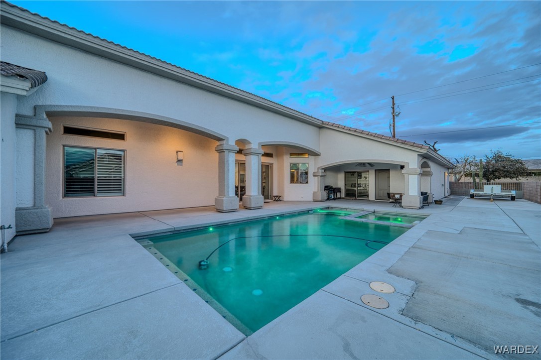 2596 Majestic Way