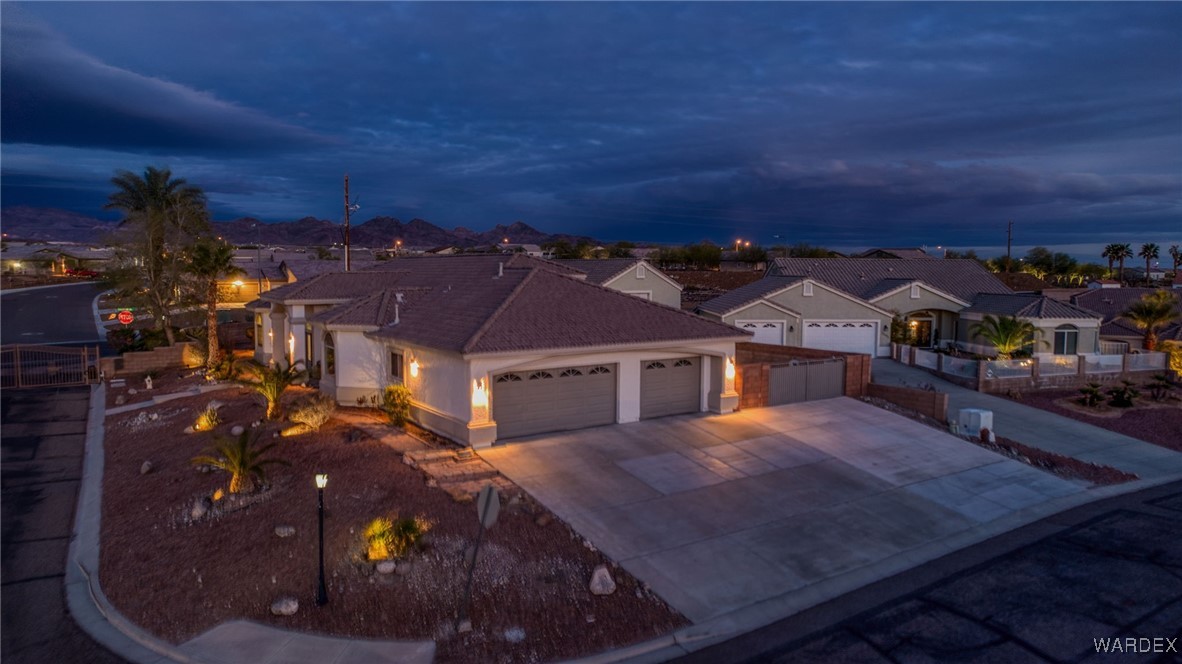 2596 Majestic Way