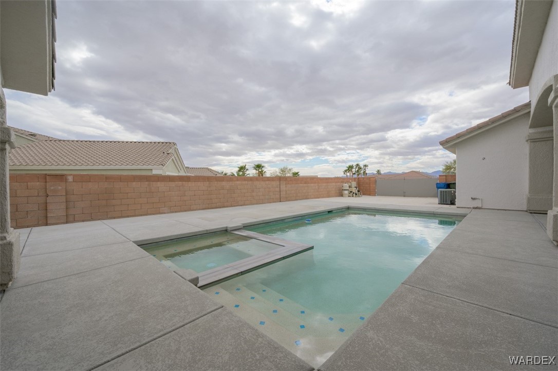 2596 Majestic Way