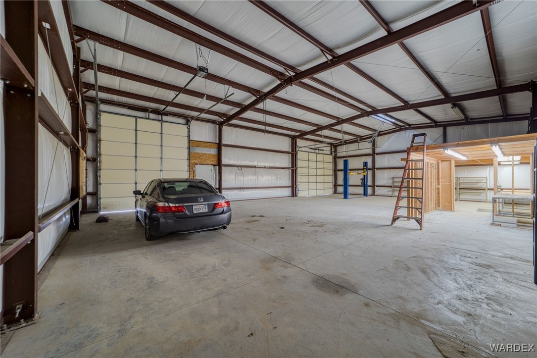 2440 E Arapaho Road