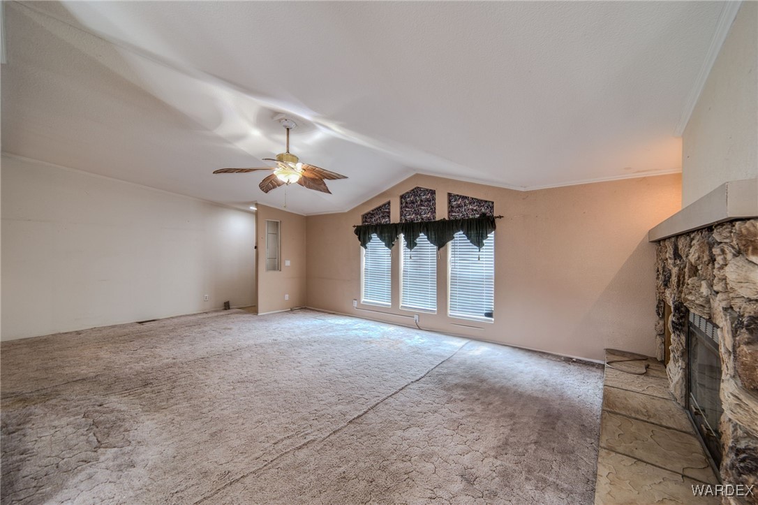 2440 E Arapaho Road