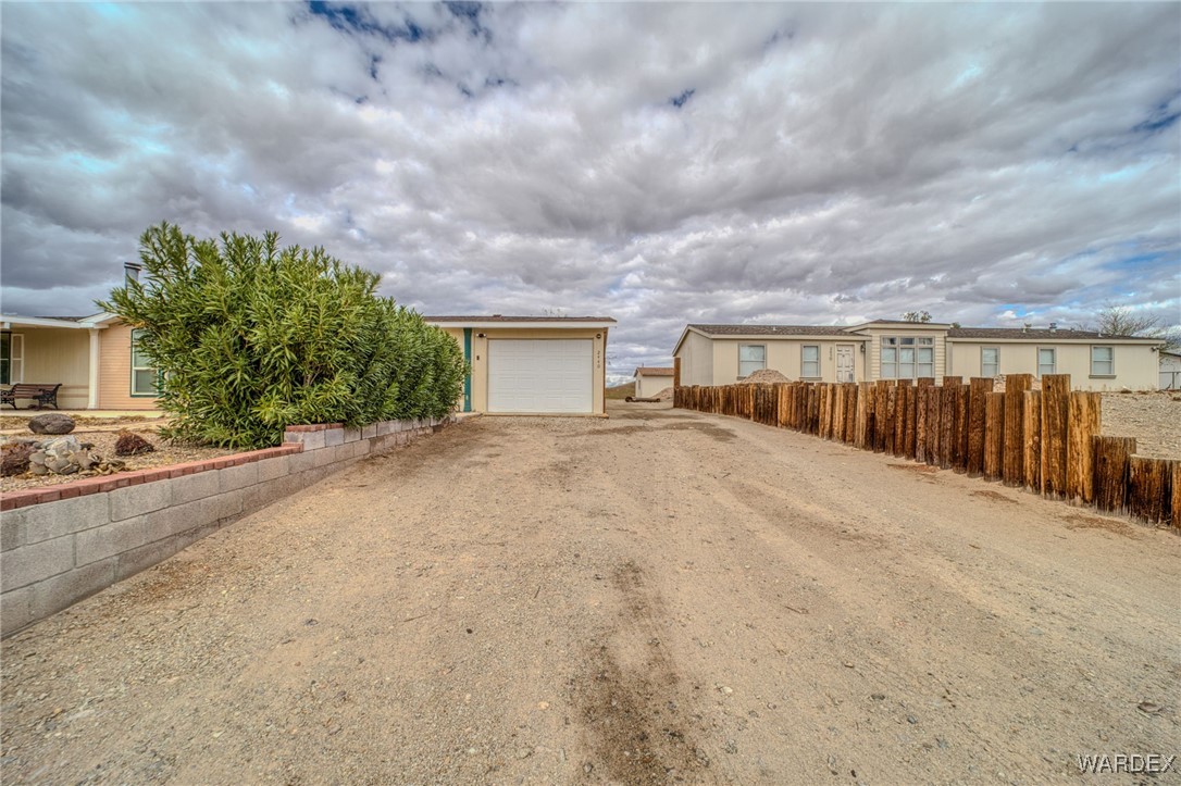 2440 E Arapaho Road