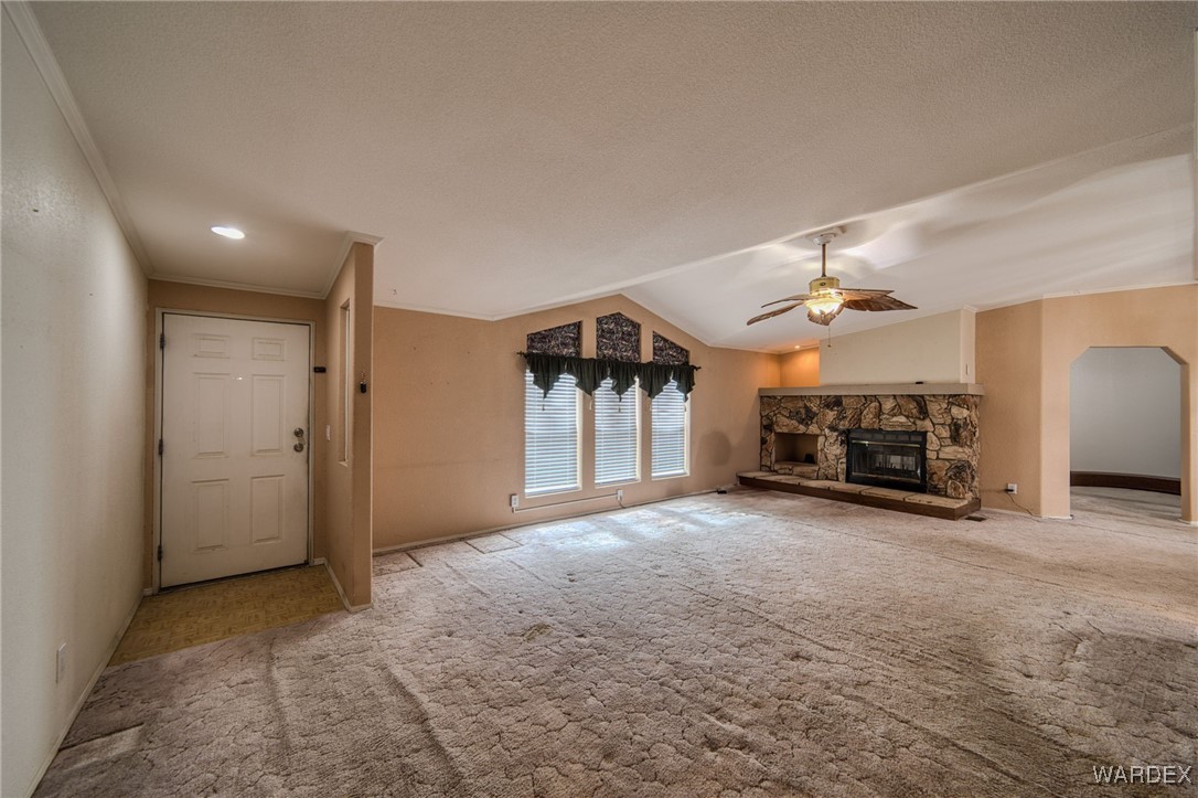 2440 E Arapaho Road