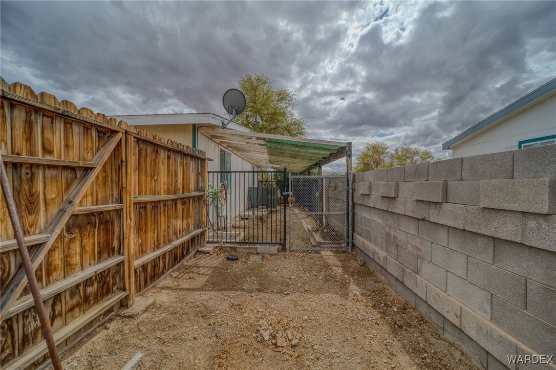 2440 E Arapaho Road