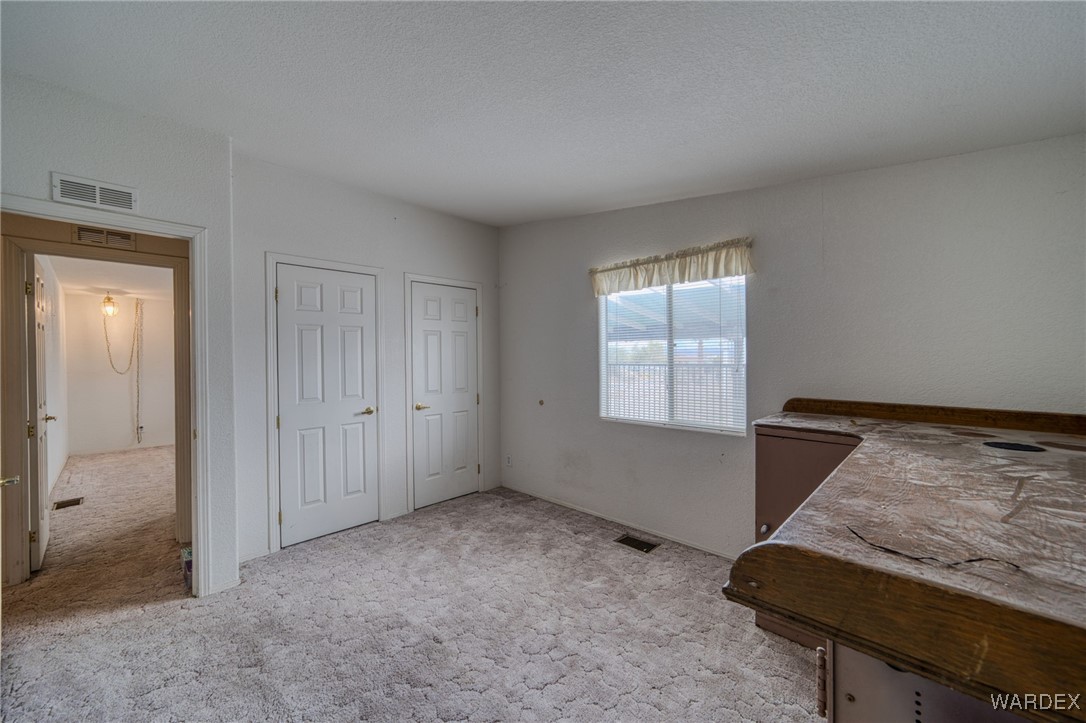 2440 E Arapaho Road