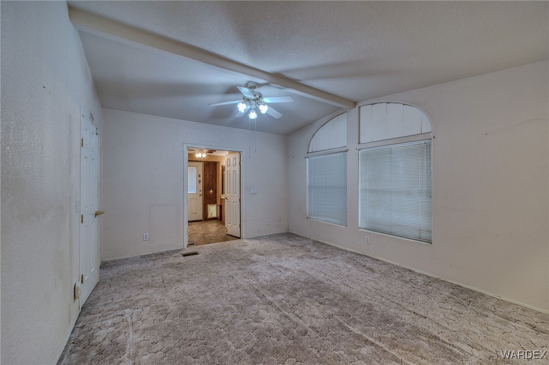 2440 E Arapaho Road