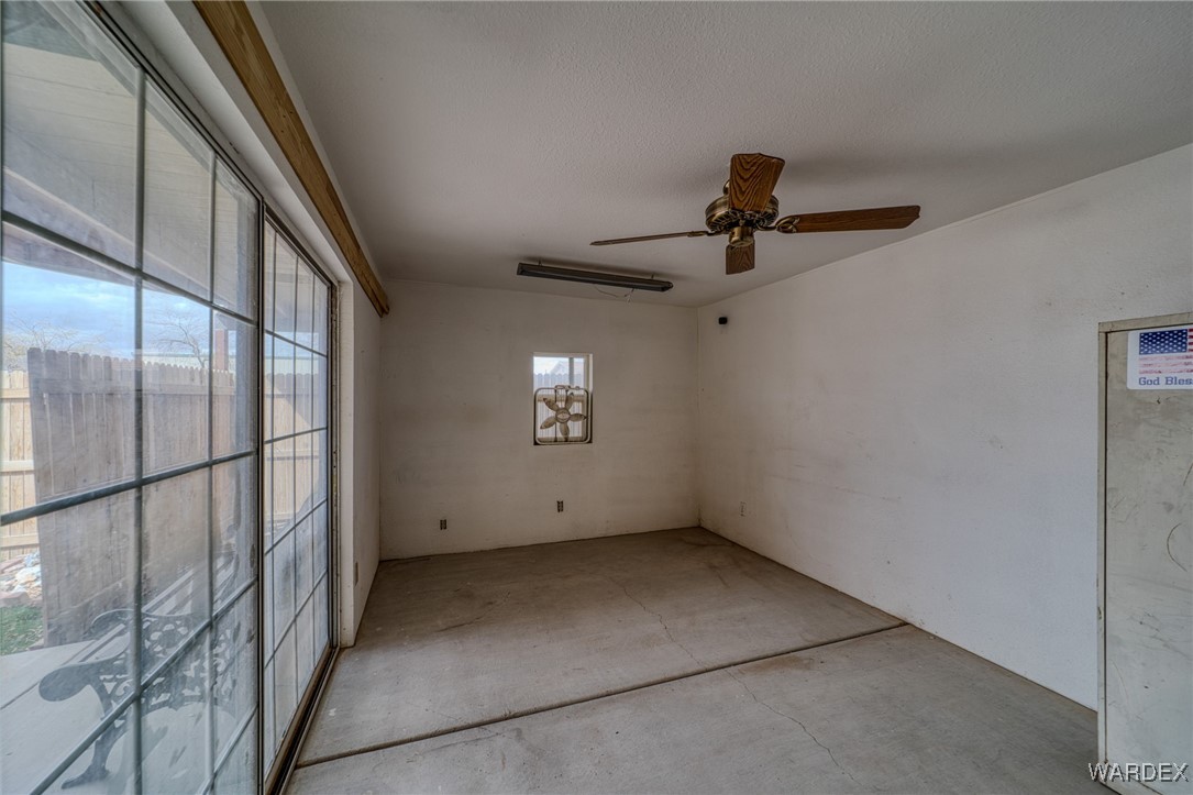 2440 E Arapaho Road