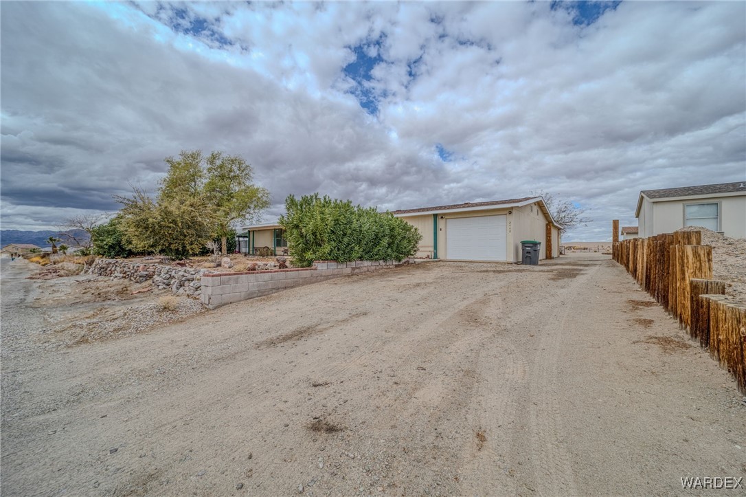 2440 E Arapaho Road