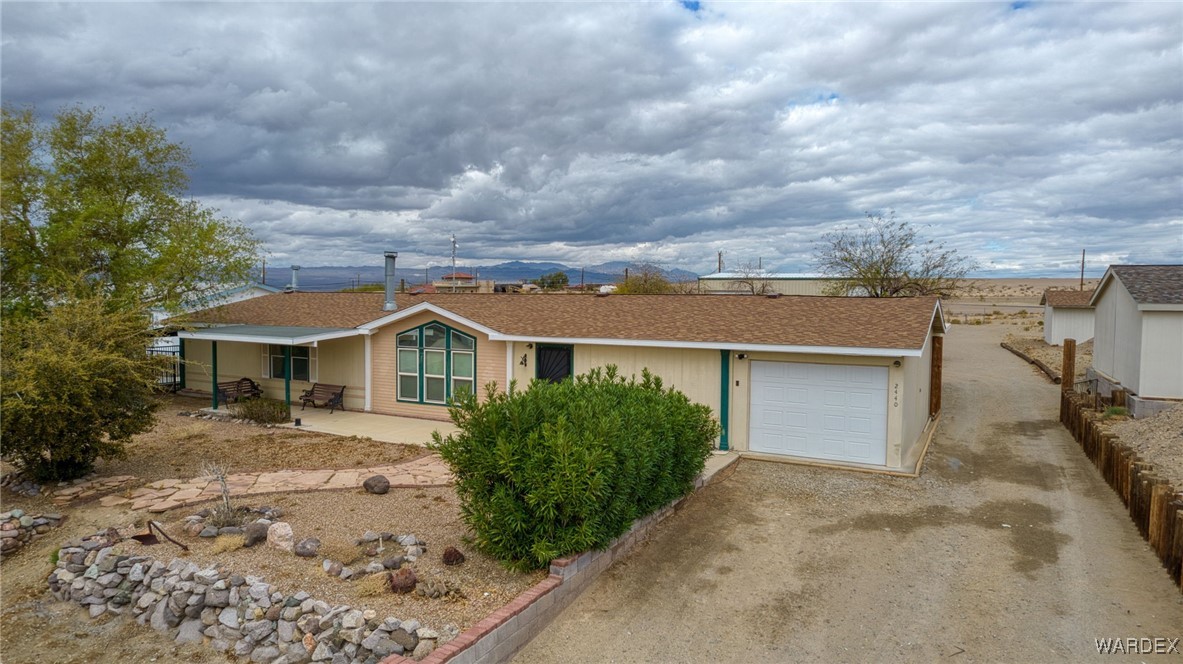 2440 E Arapaho Road