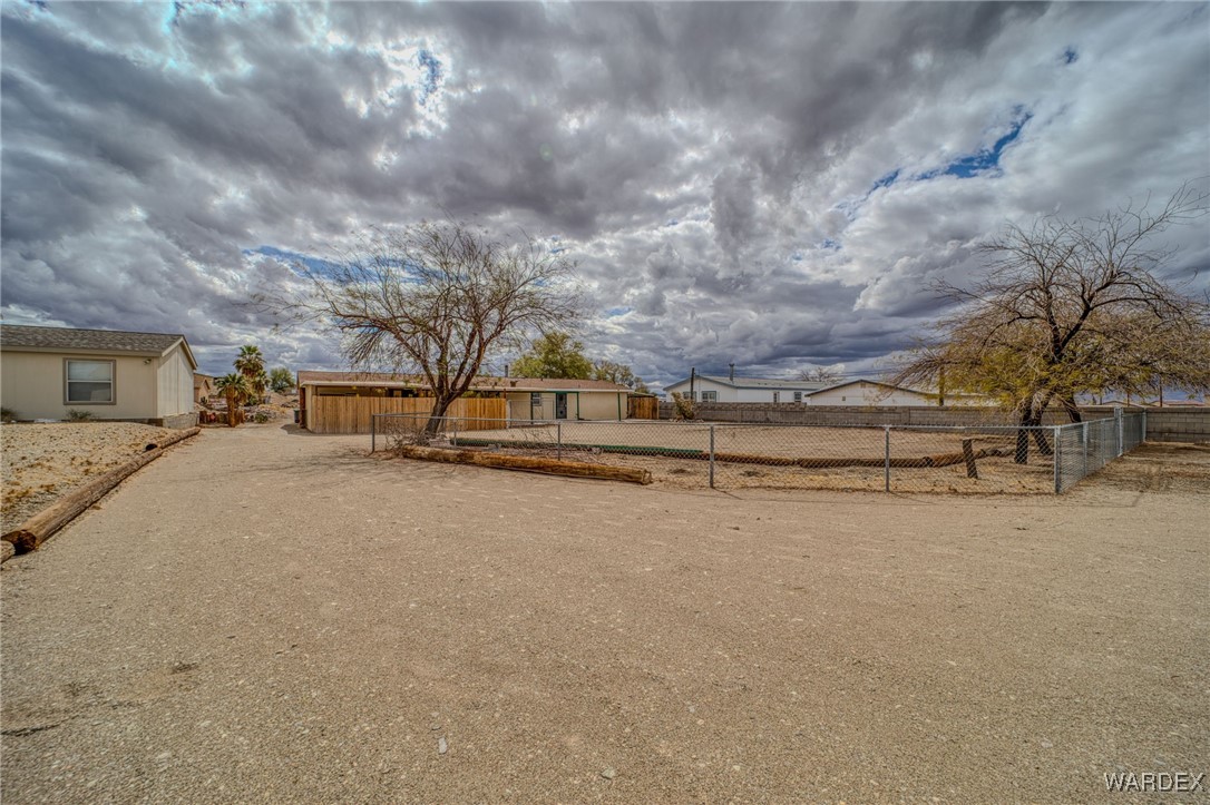 2440 E Arapaho Road