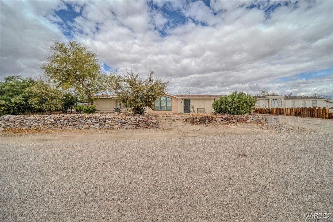 2440 E Arapaho Road
