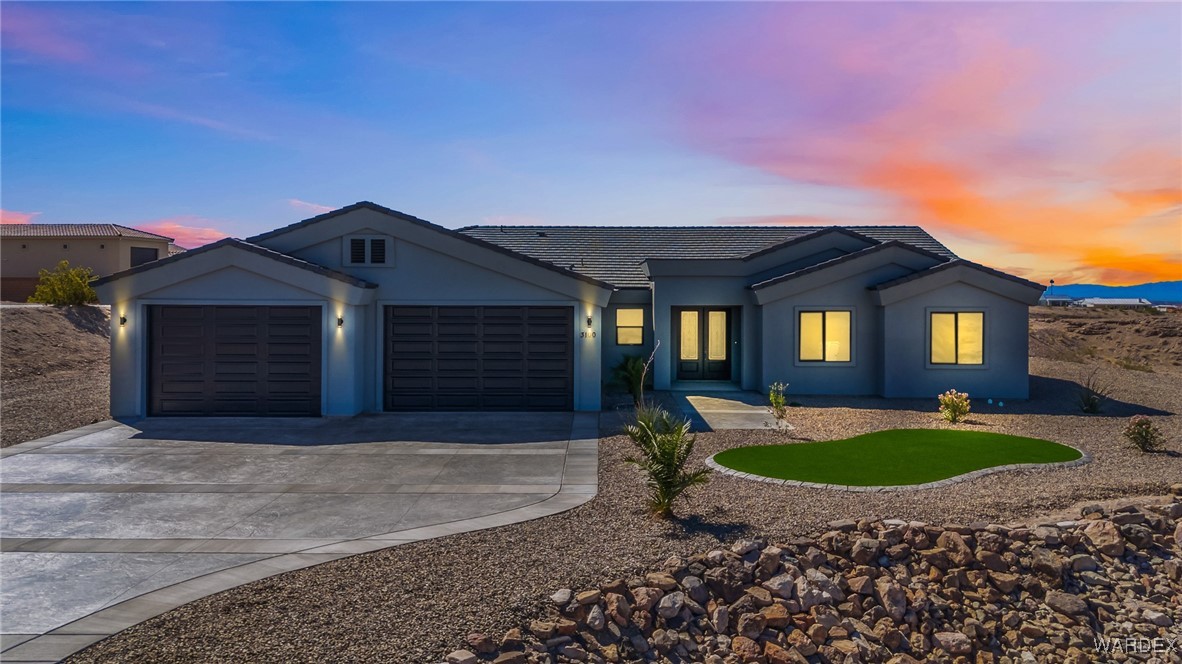 3100 Canyon De Chelly Drive