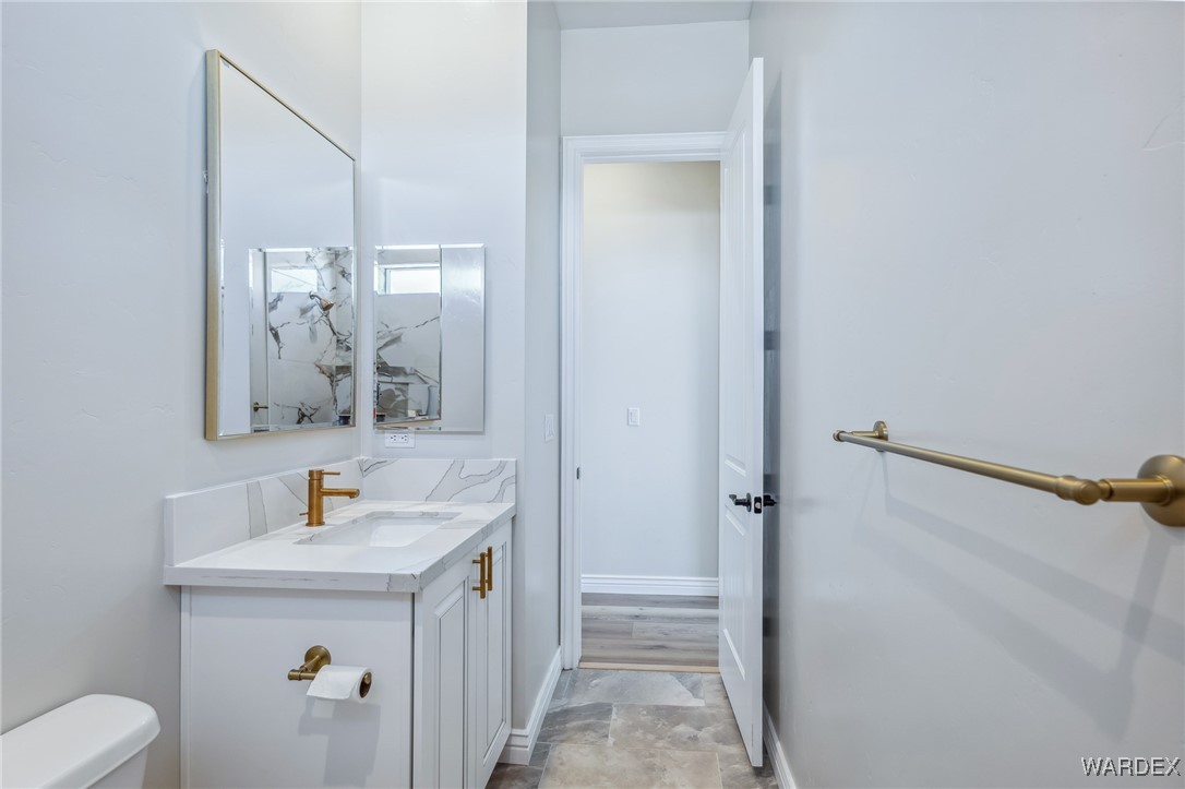 3105 Canyon De Chelly Drive