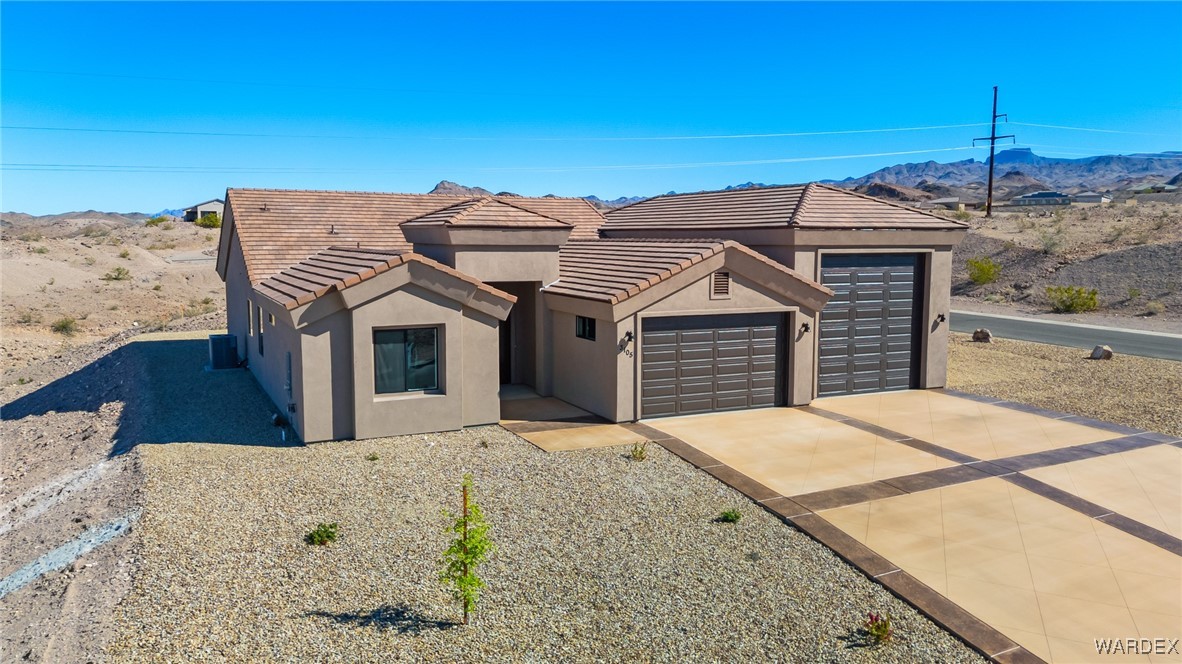 3105 Canyon De Chelly Drive