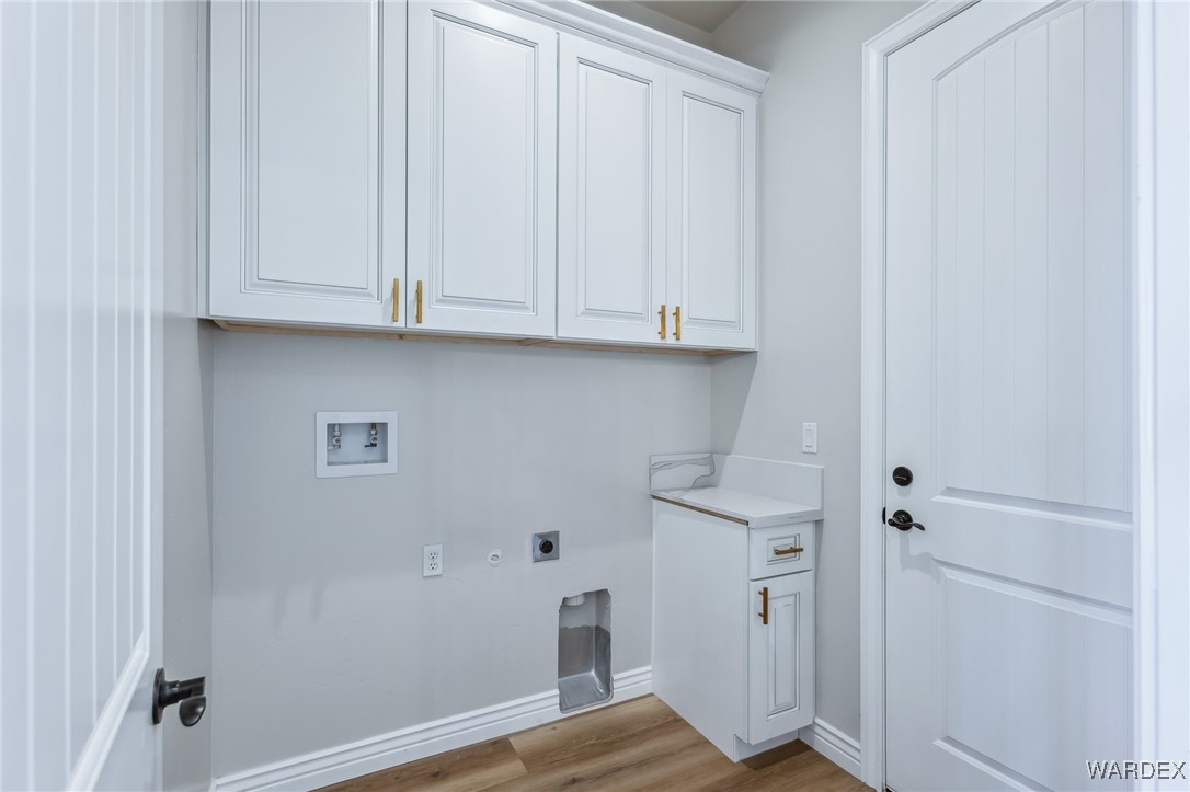 3105 Canyon De Chelly Drive