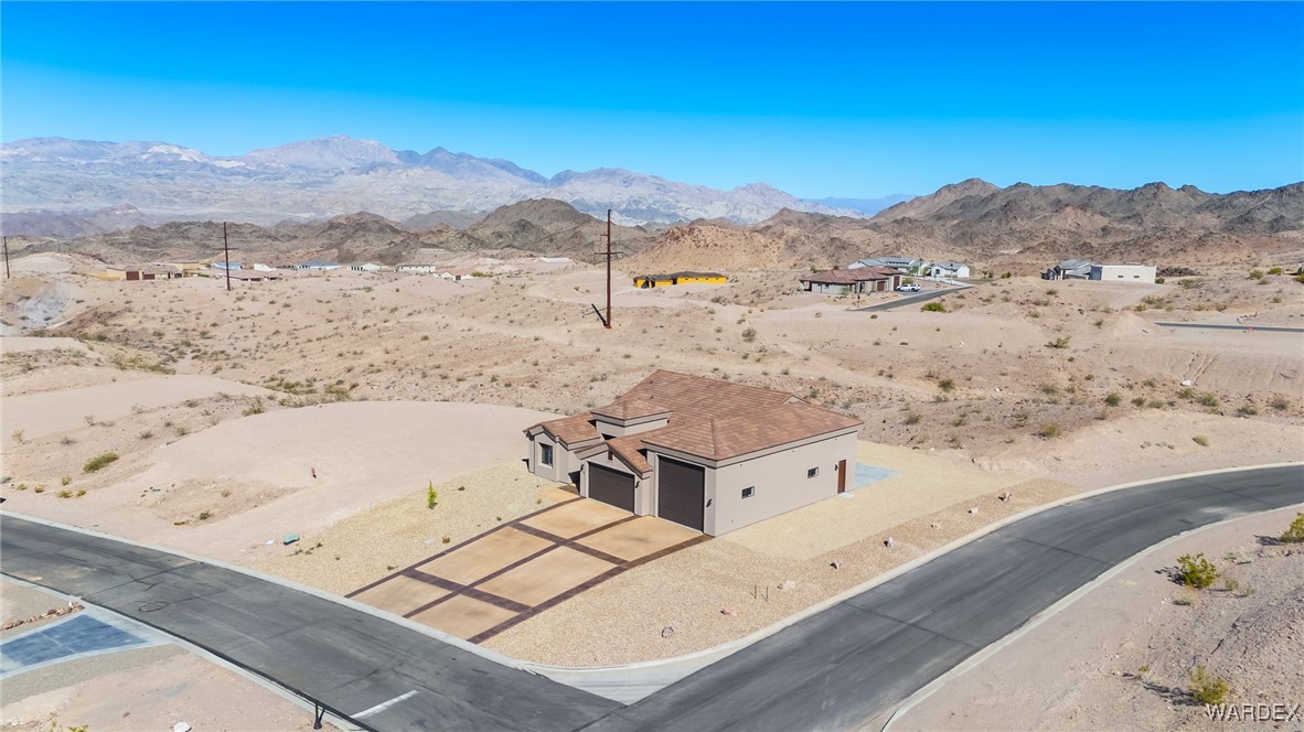 3105 Canyon De Chelly Drive