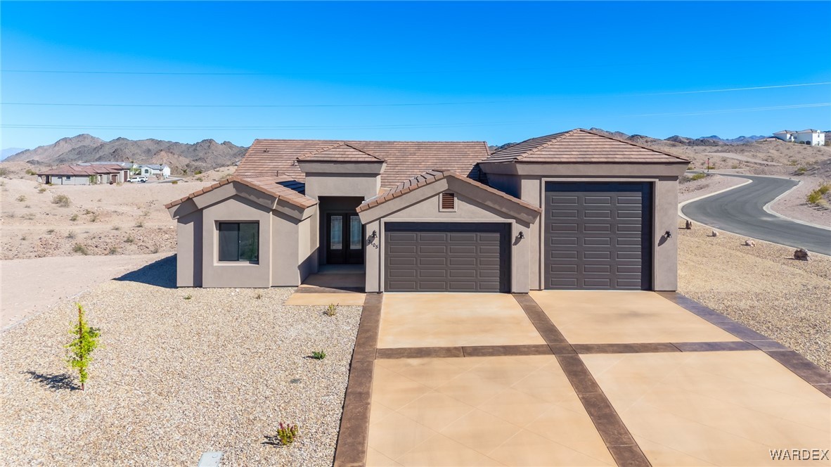 3105 Canyon De Chelly Drive