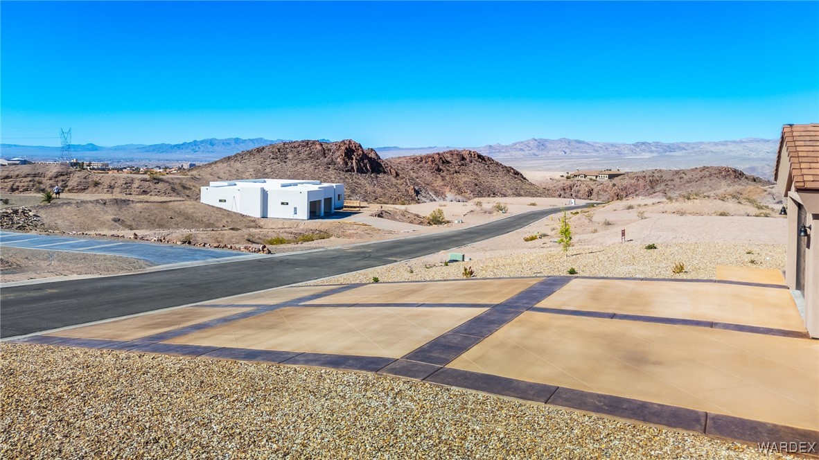 3105 Canyon De Chelly Drive