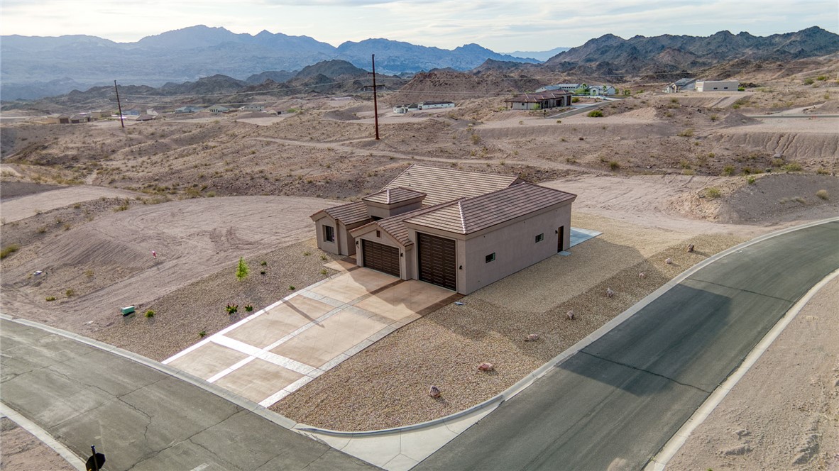 3105 Canyon De Chelly Drive