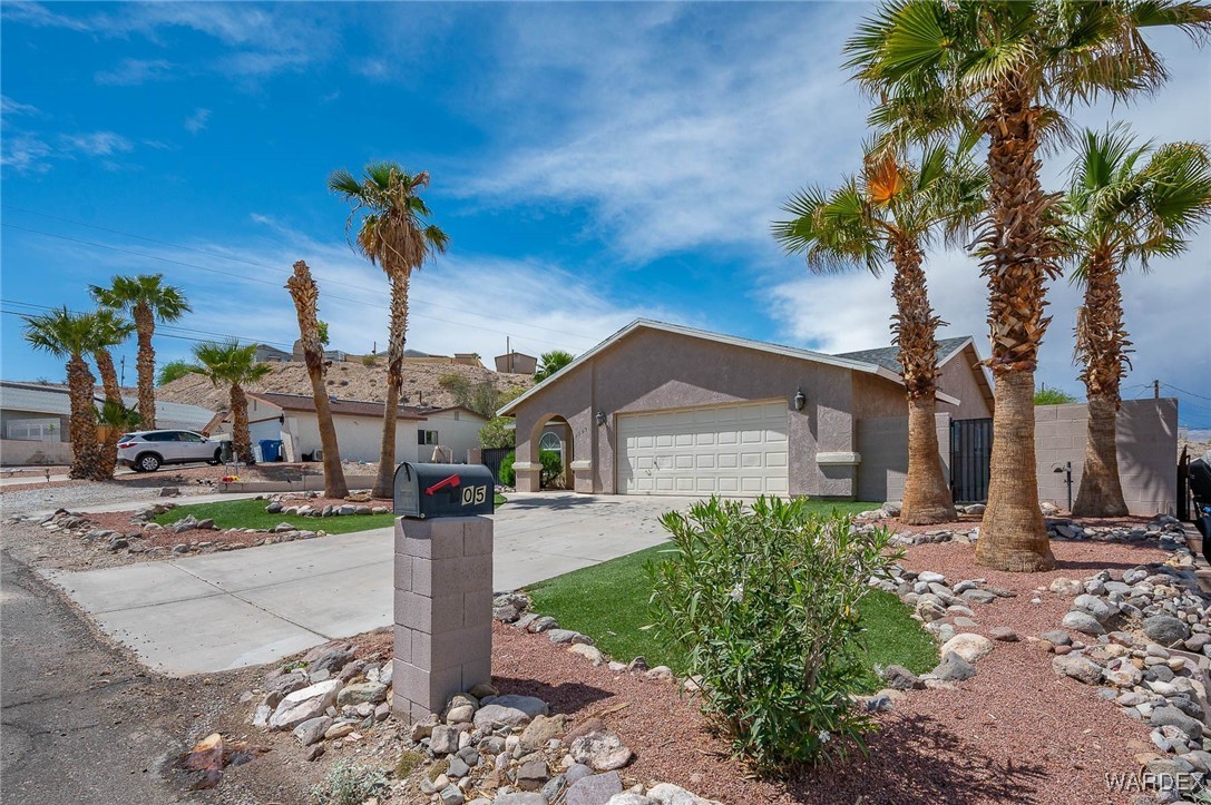 1805 Escalera Circle