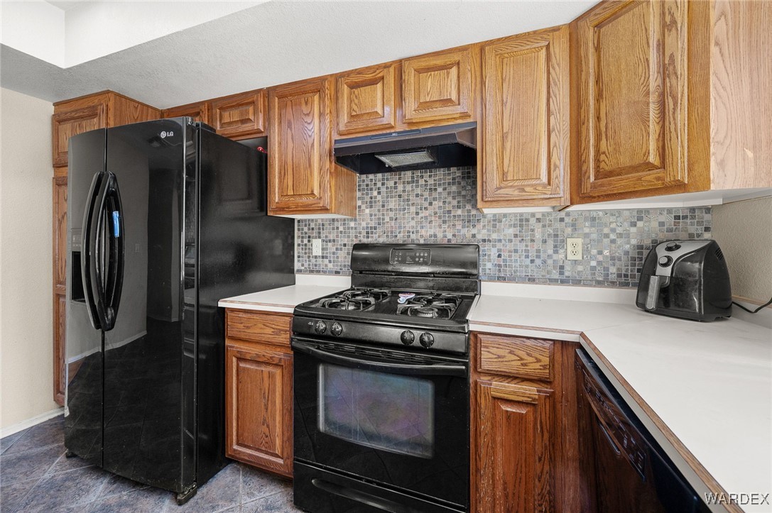 1805 Escalera Circle