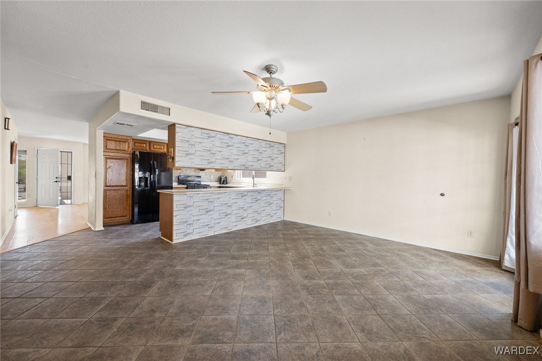 1805 Escalera Circle