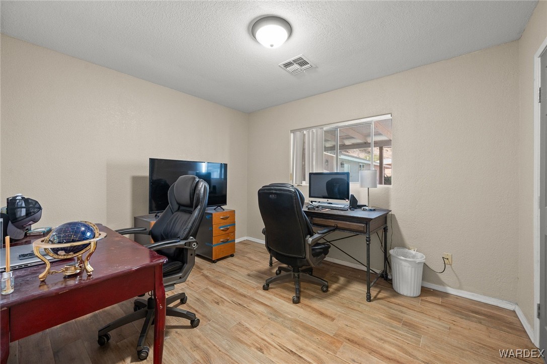 1805 Escalera Circle