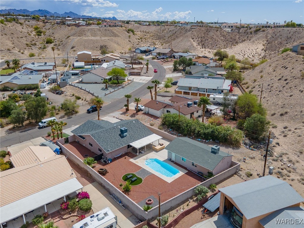 1805 Escalera Circle