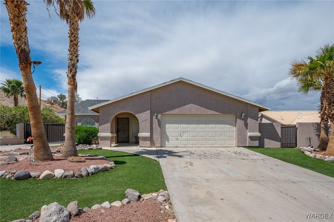 1805 Escalera Circle
