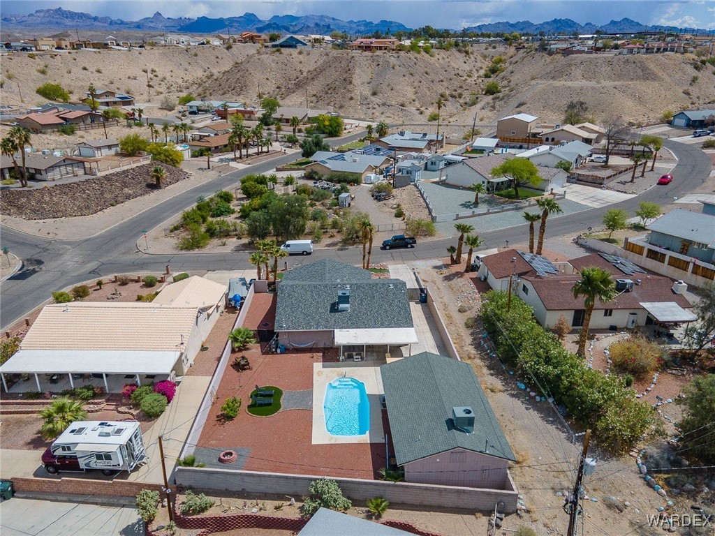 1805 Escalera Circle