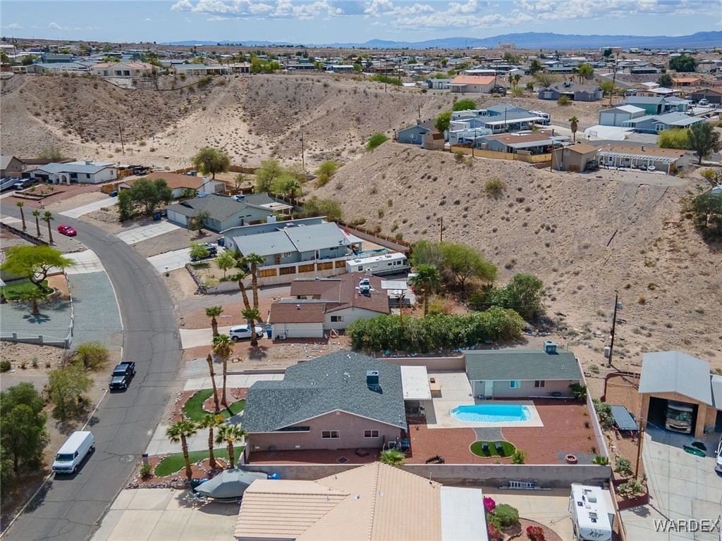 1805 Escalera Circle