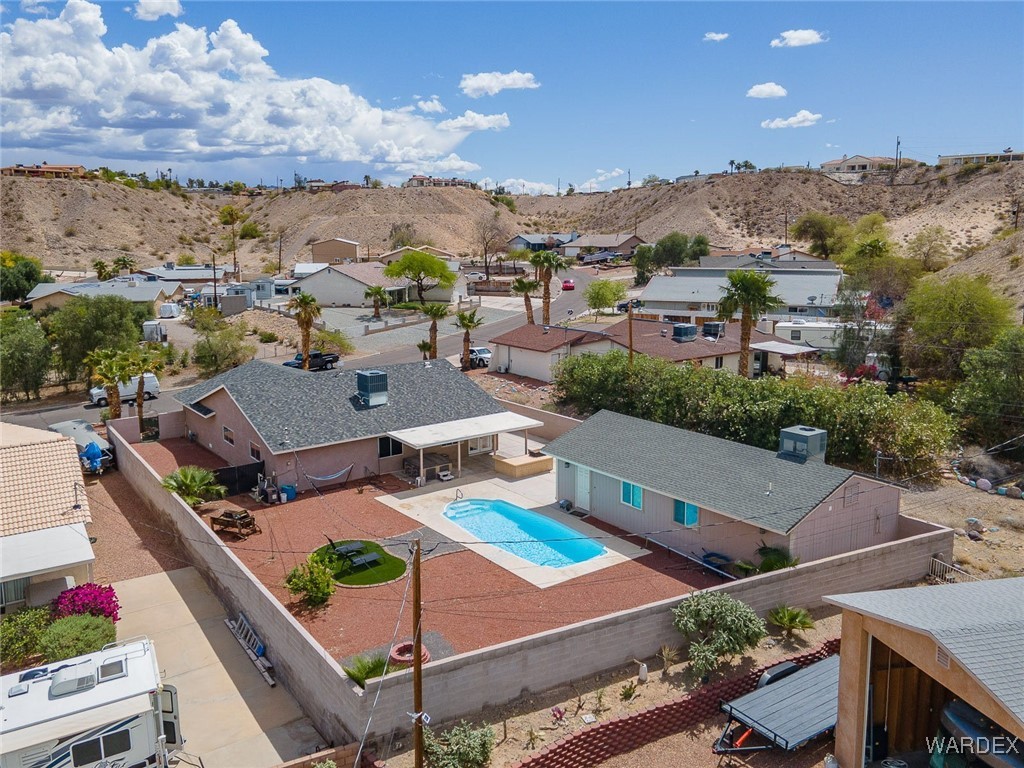 1805 Escalera Circle