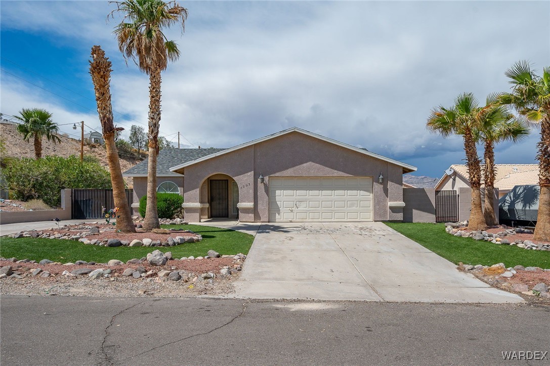 1805 Escalera Circle