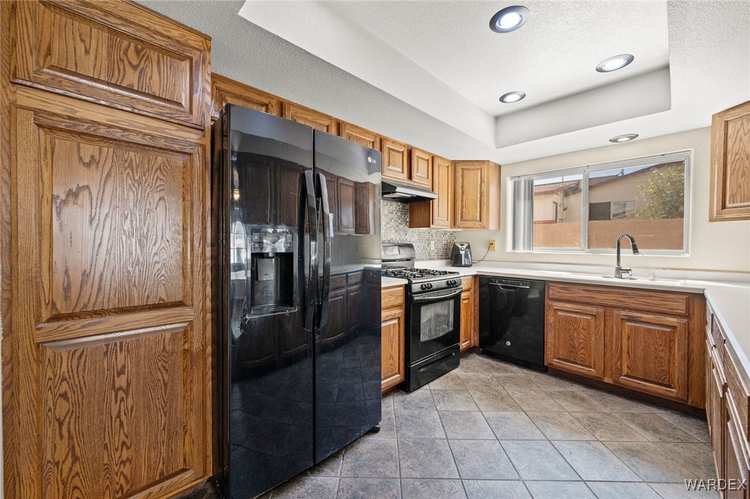 1805 Escalera Circle