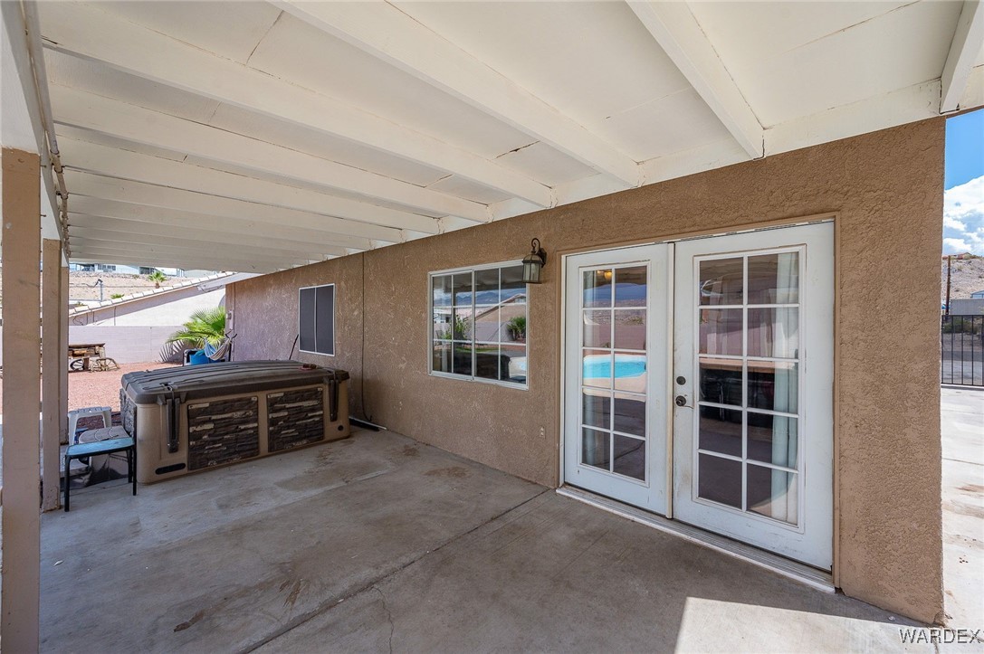 1805 Escalera Circle