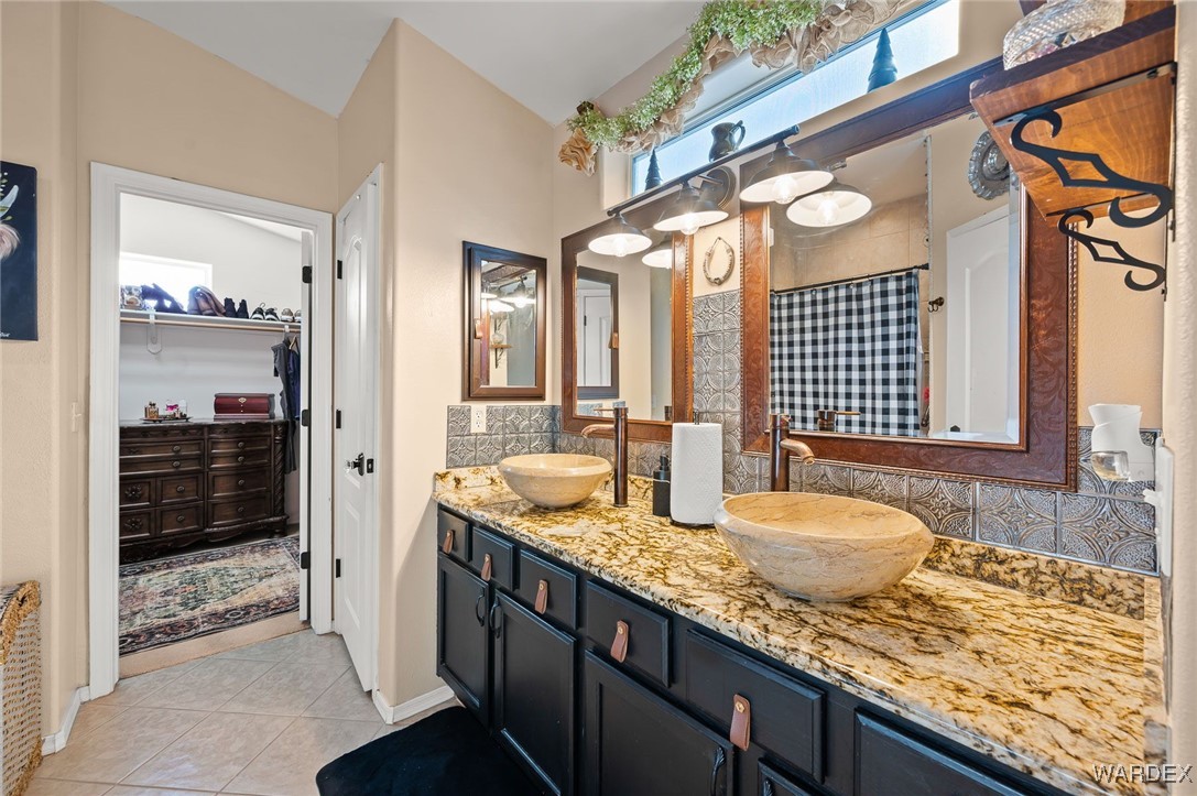 2370 Crimson Road
