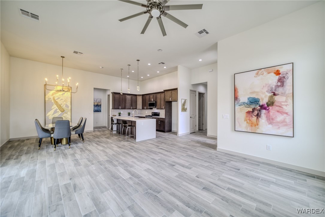 952 Thumb Butte Drive