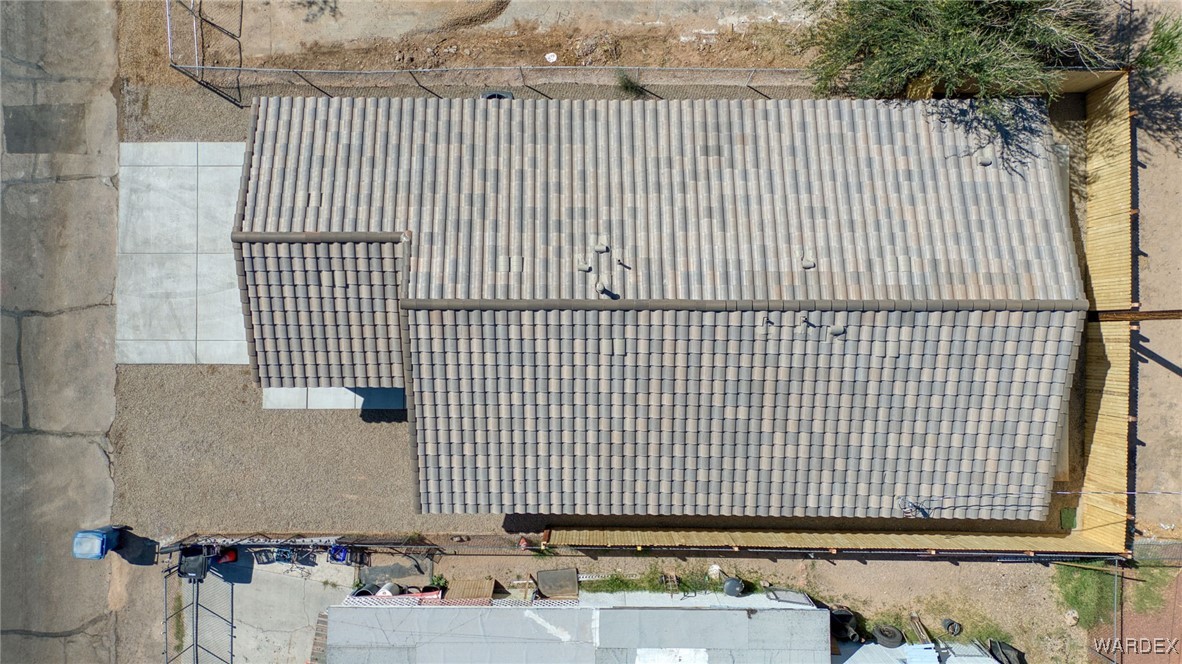1889 El Monte Drive