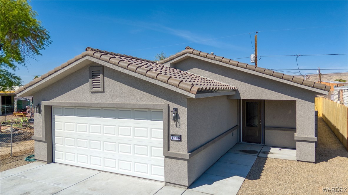 1889 El Monte Drive