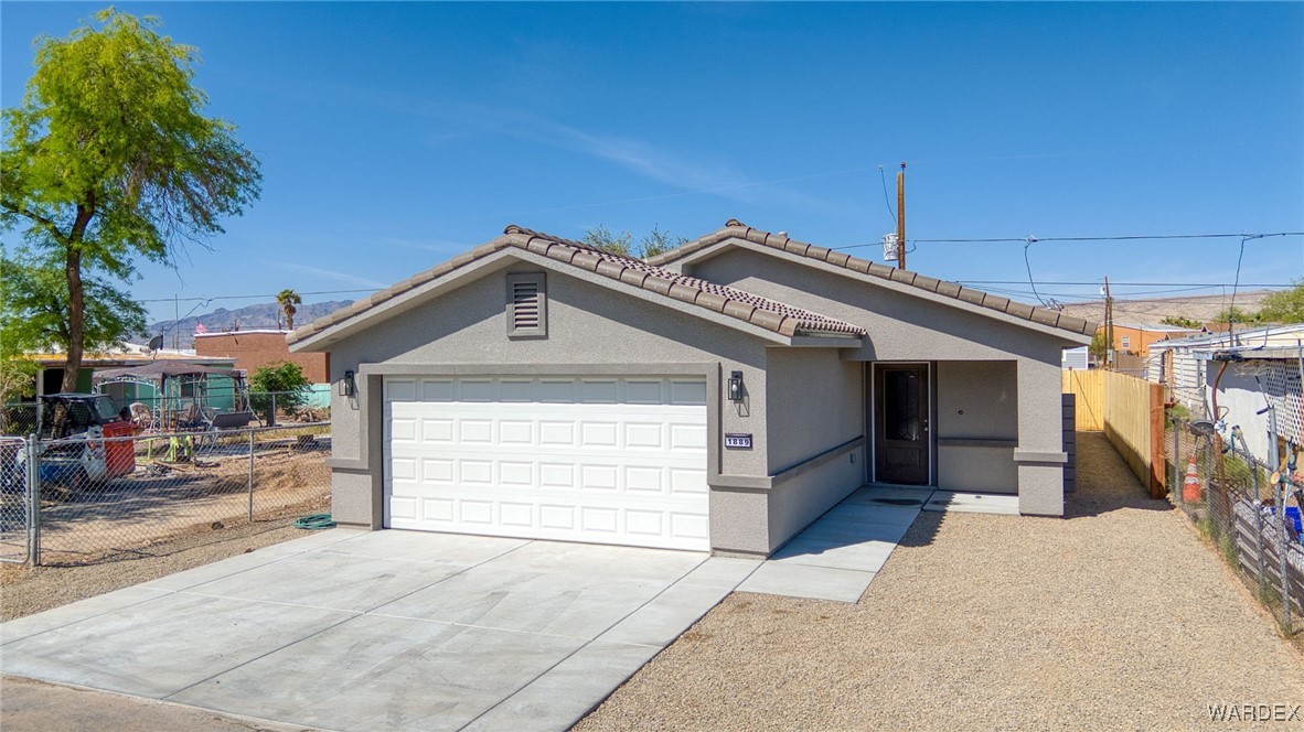 1889 El Monte Drive