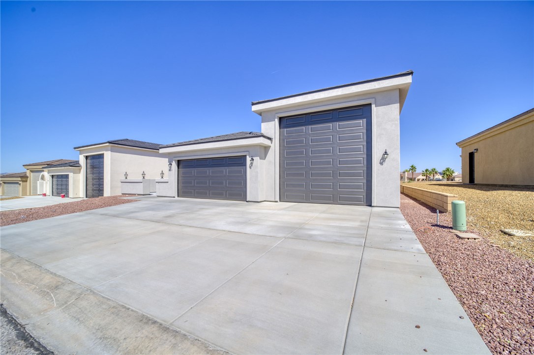 6081 S Greenhorn Drive
