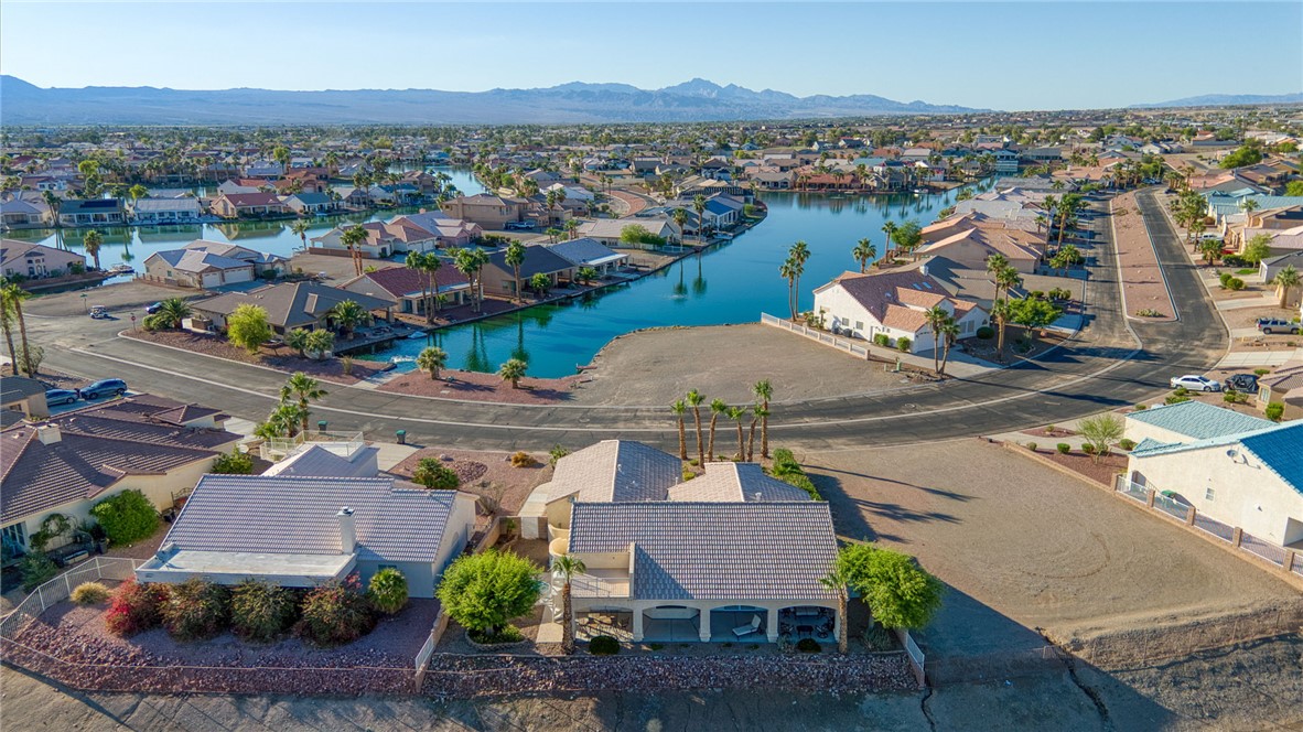 6136 S Bella Vista Drive