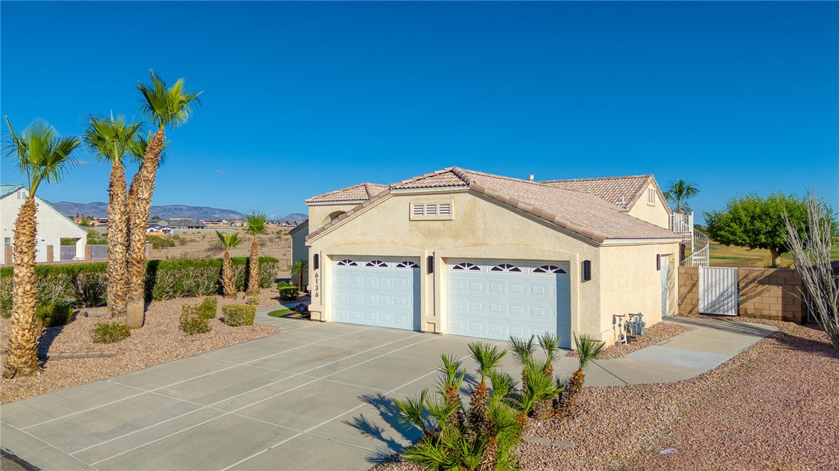 6136 S Bella Vista Drive