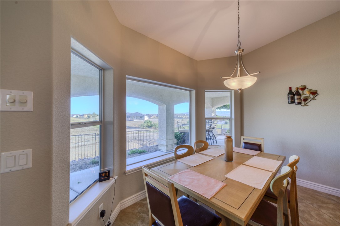 6136 S Bella Vista Drive