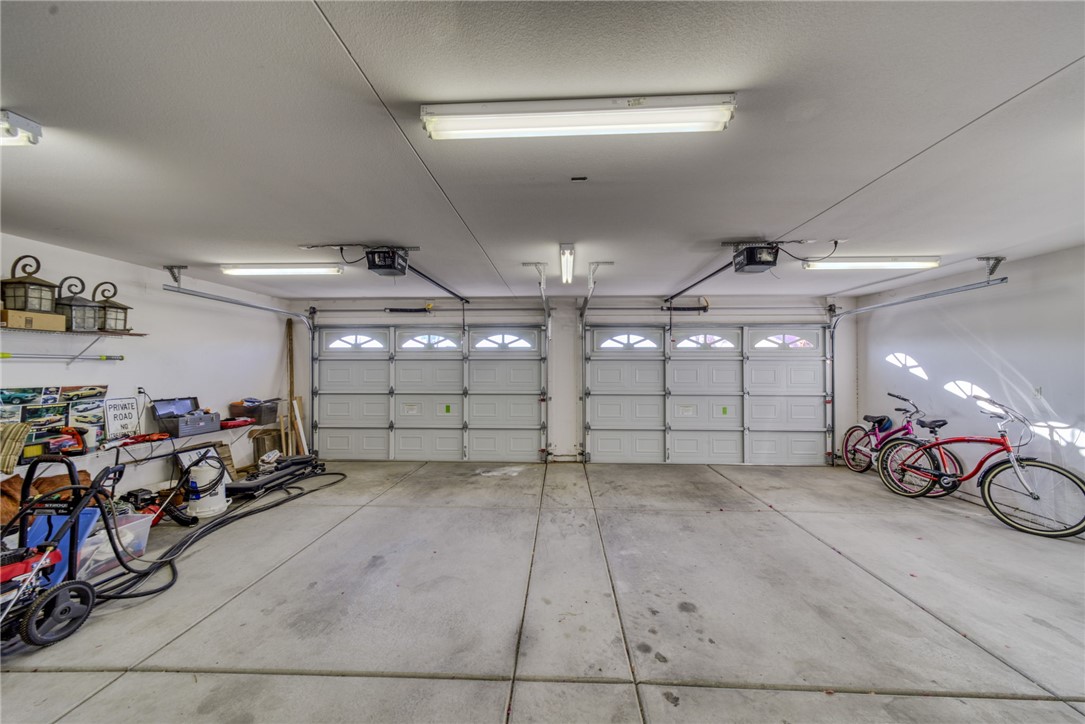 6136 S Bella Vista Drive