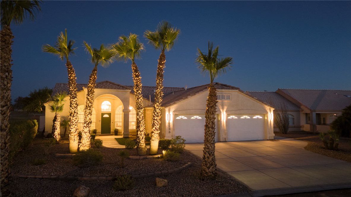 6136 S Bella Vista Drive
