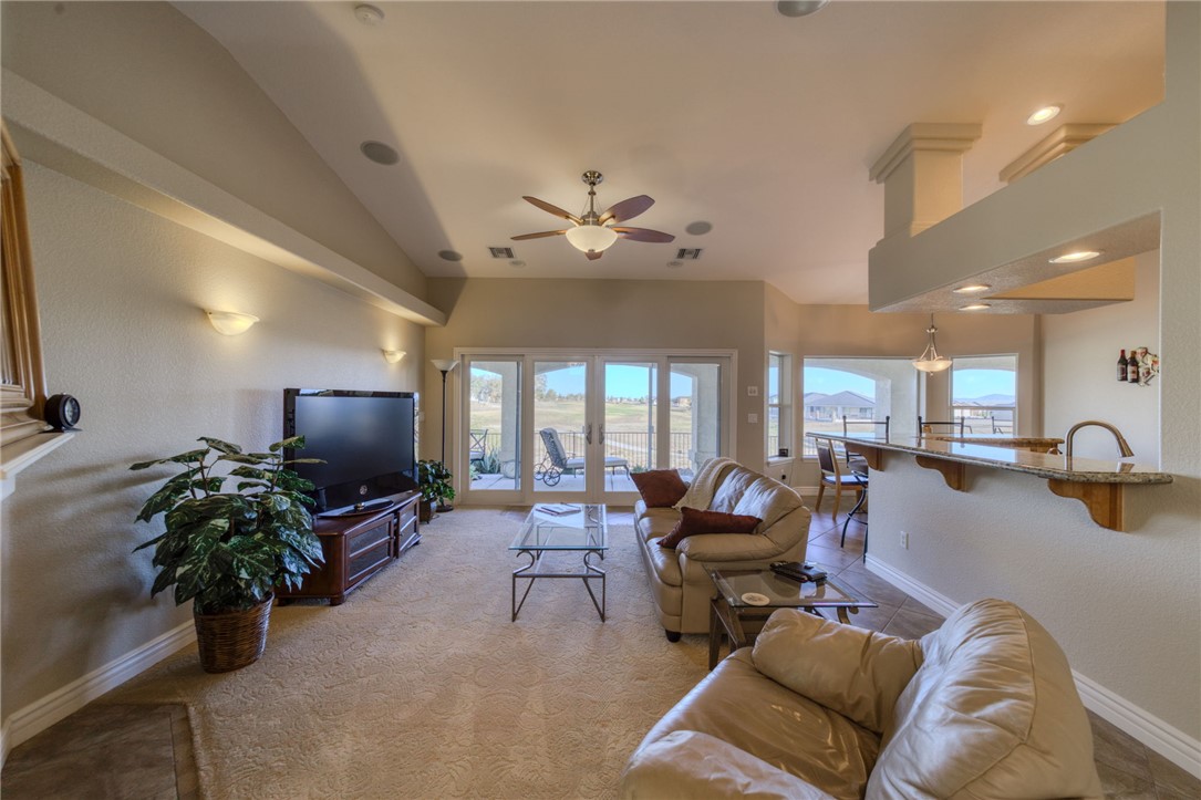 6136 S Bella Vista Drive