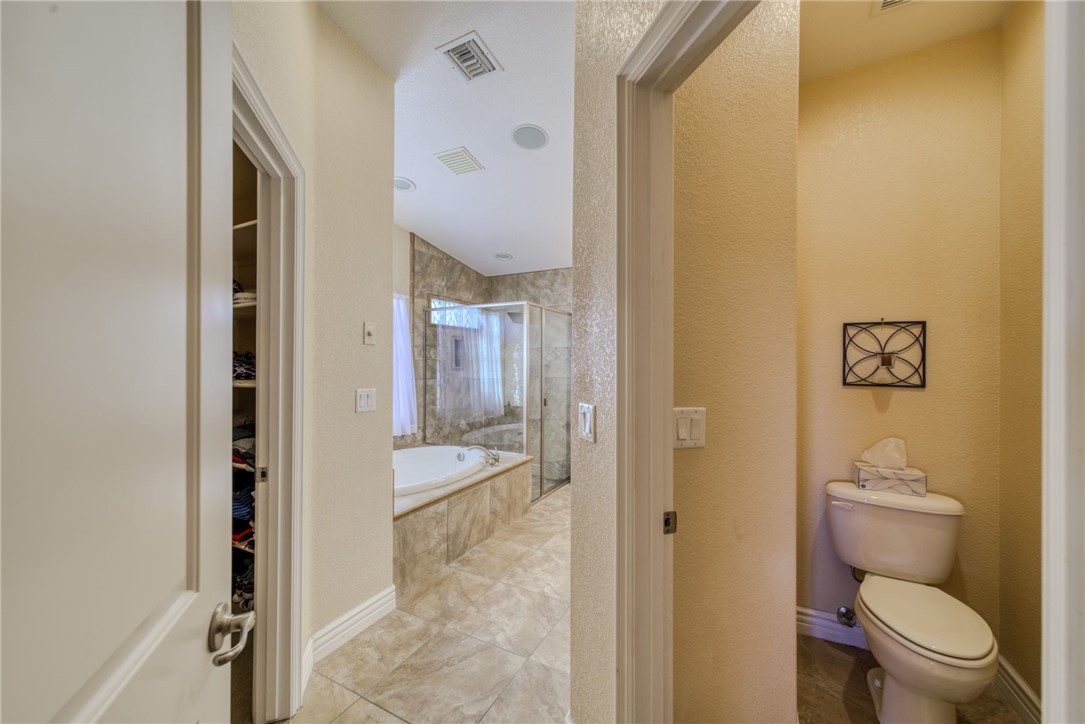 6136 S Bella Vista Drive